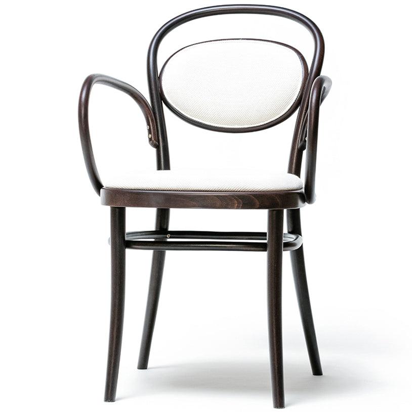 20 Upholstered Armchair - WOO .Design