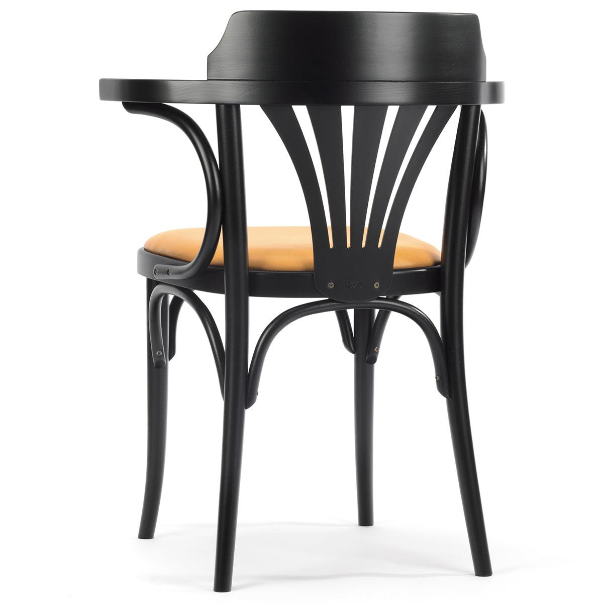 25 Upholstered Armchair - WOO .Design