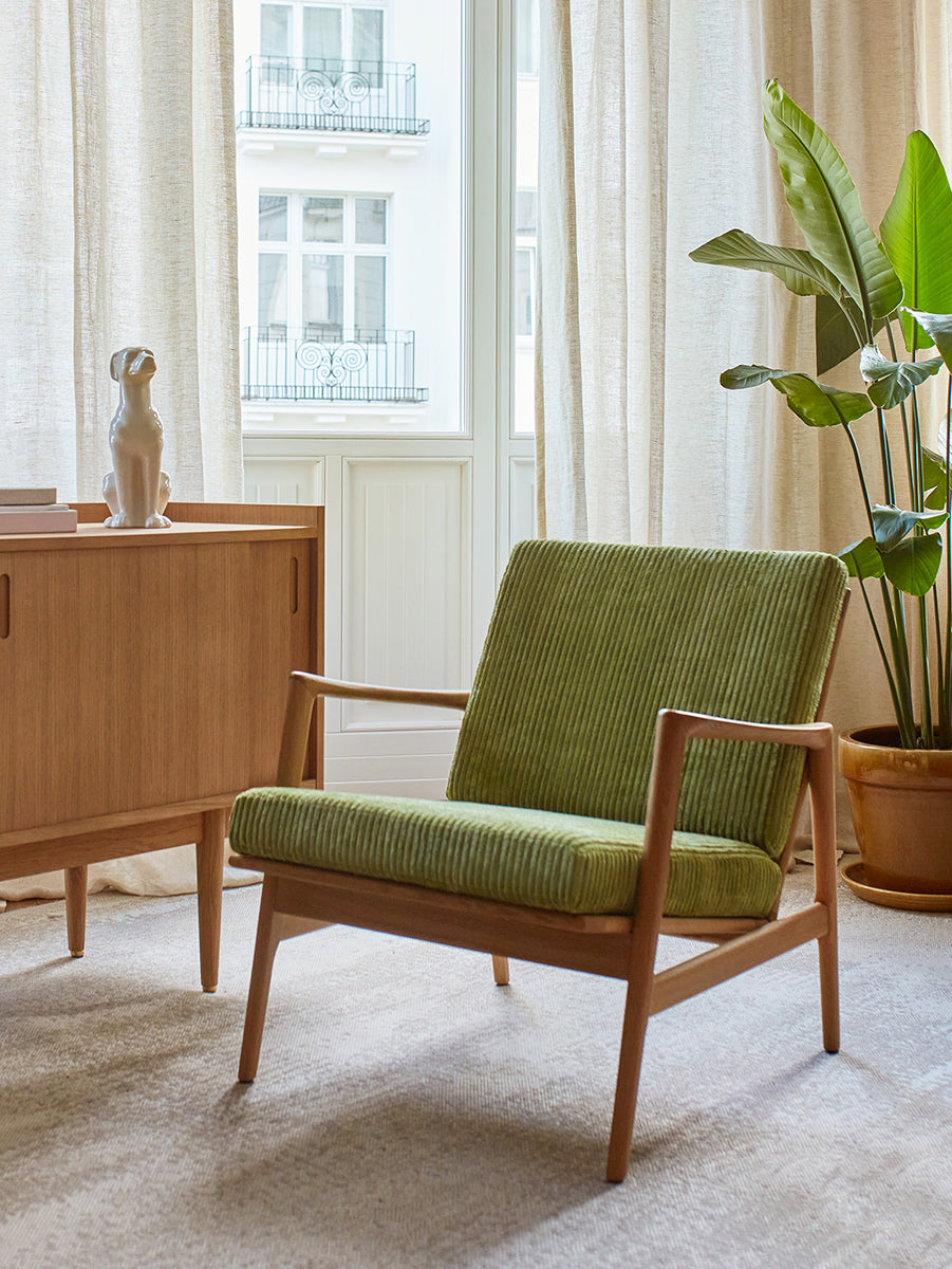 Stefan Mid-Century Design Lounge Chair - WOO .Design