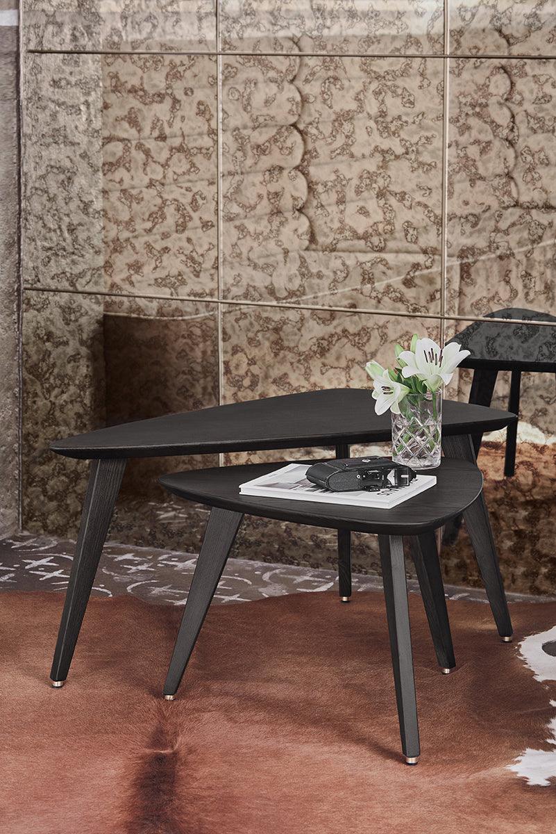 366 Triangle Oak Wood Coffee Table - WOO .Design