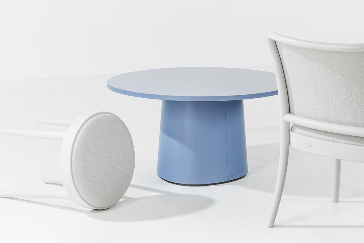 811 Upholstered Lounge Chair - WOO .Design