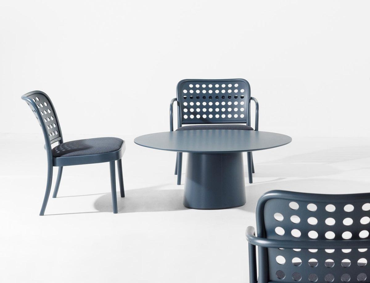 822 Upholstered Lounge Chair - WOO .Design