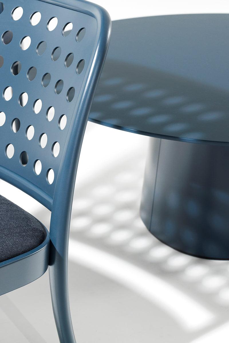 822 Upholstered Lounge Chair - WOO .Design