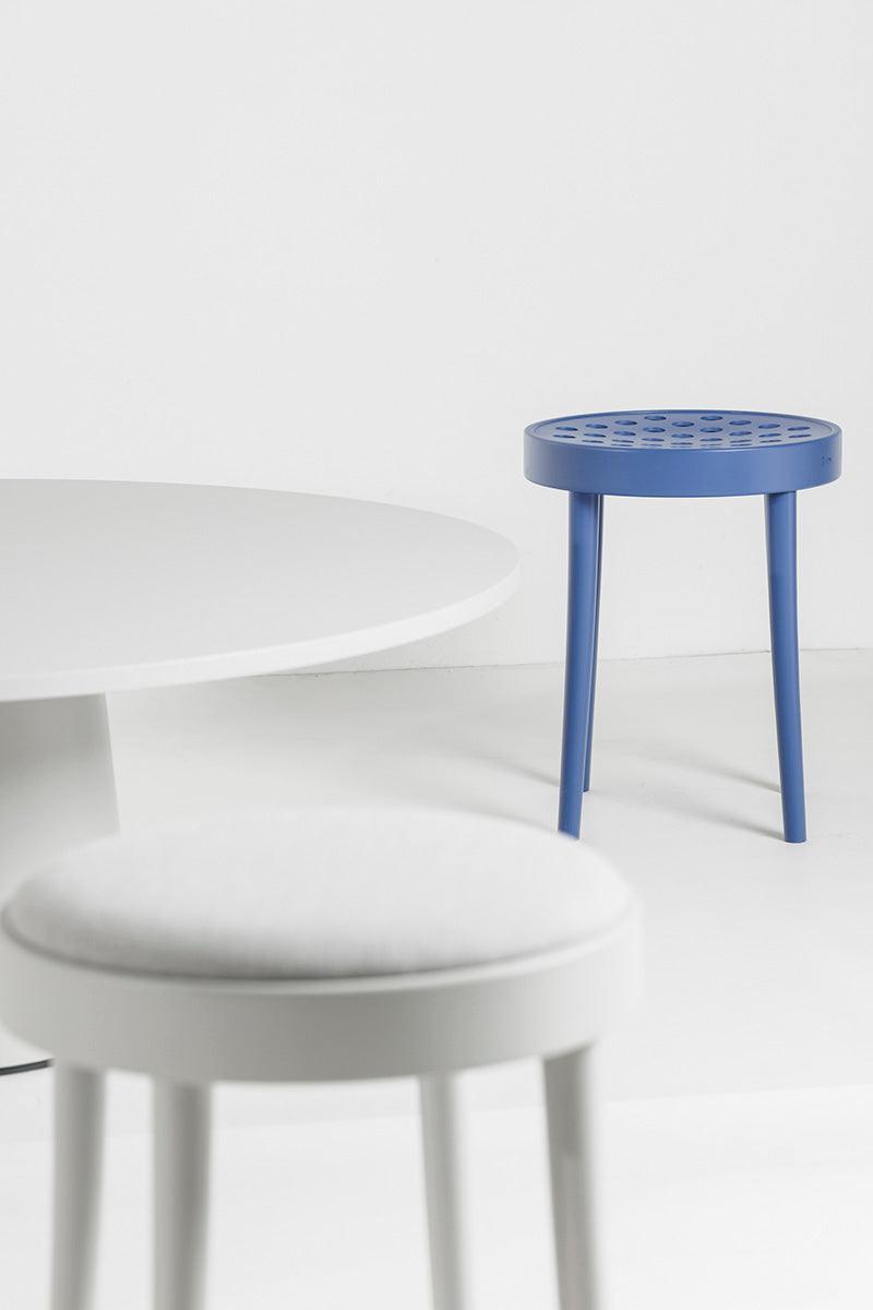 822 Upholstered Stool - WOO .Design