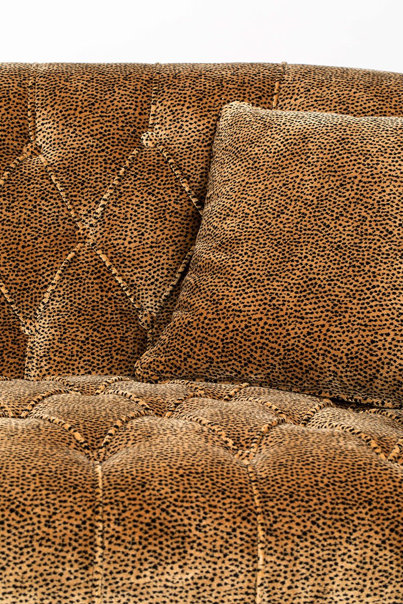 Too Pretty To Sit On Sofa