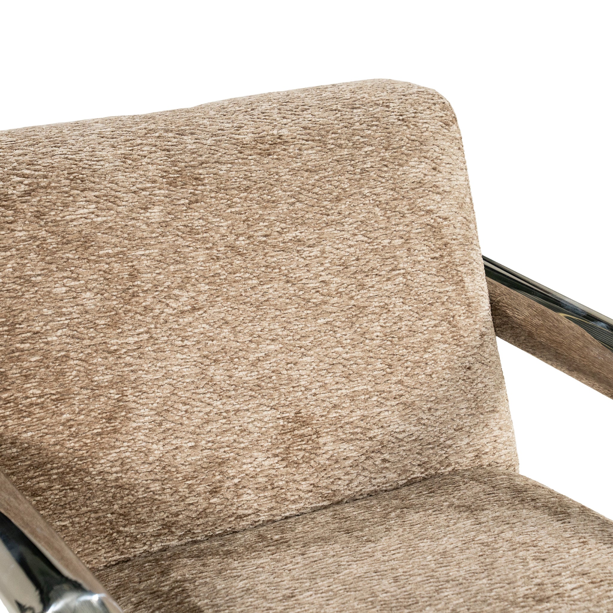 Chromette Lumora Lounge Chair
