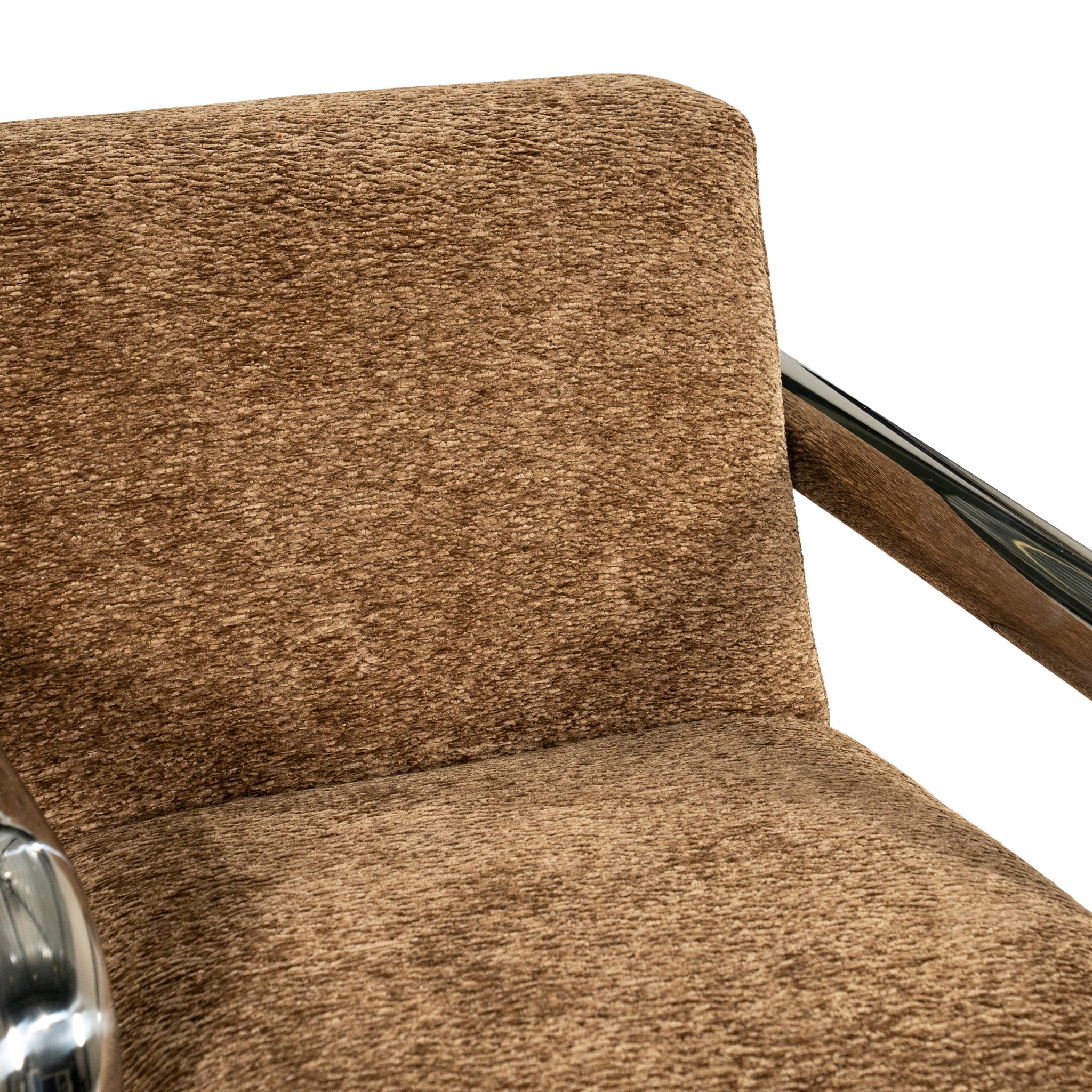 Chromette Lumora Lounge Chair
