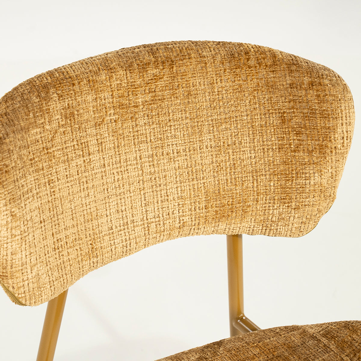 Dare Chair