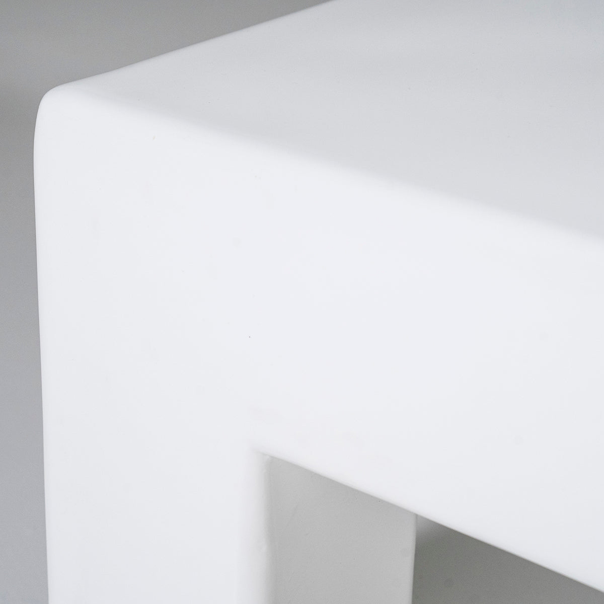 Dew White Coffee Table - WOO .Design