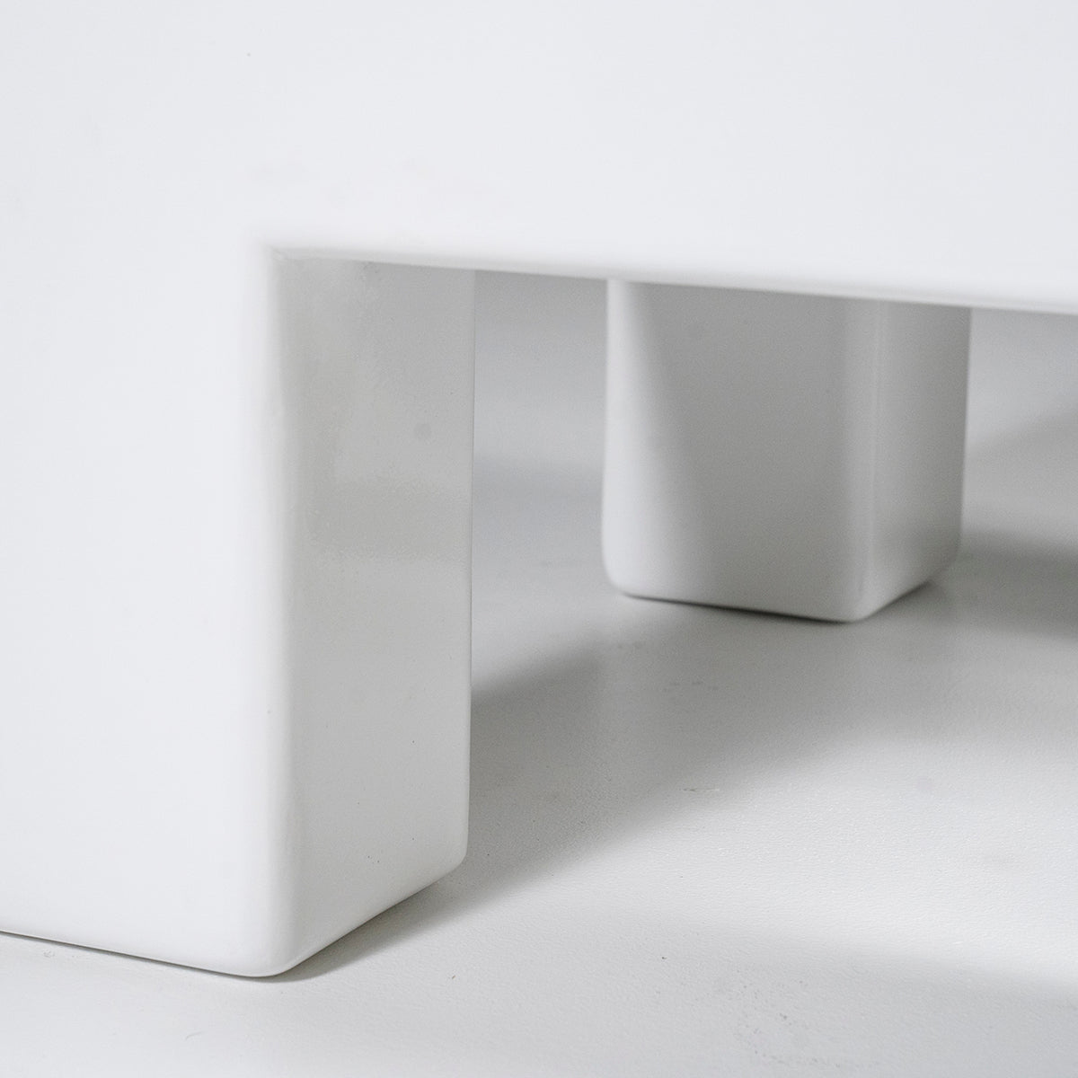 Dew White Coffee Table - WOO .Design