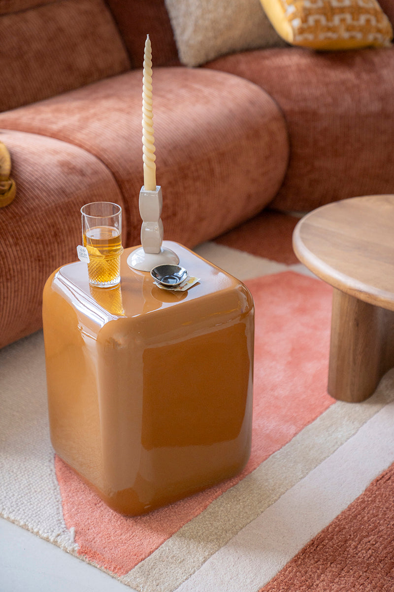 Dixon Stool