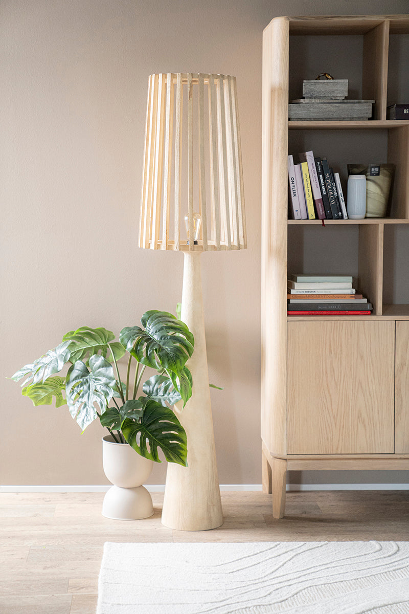 Guard Floor Lamp