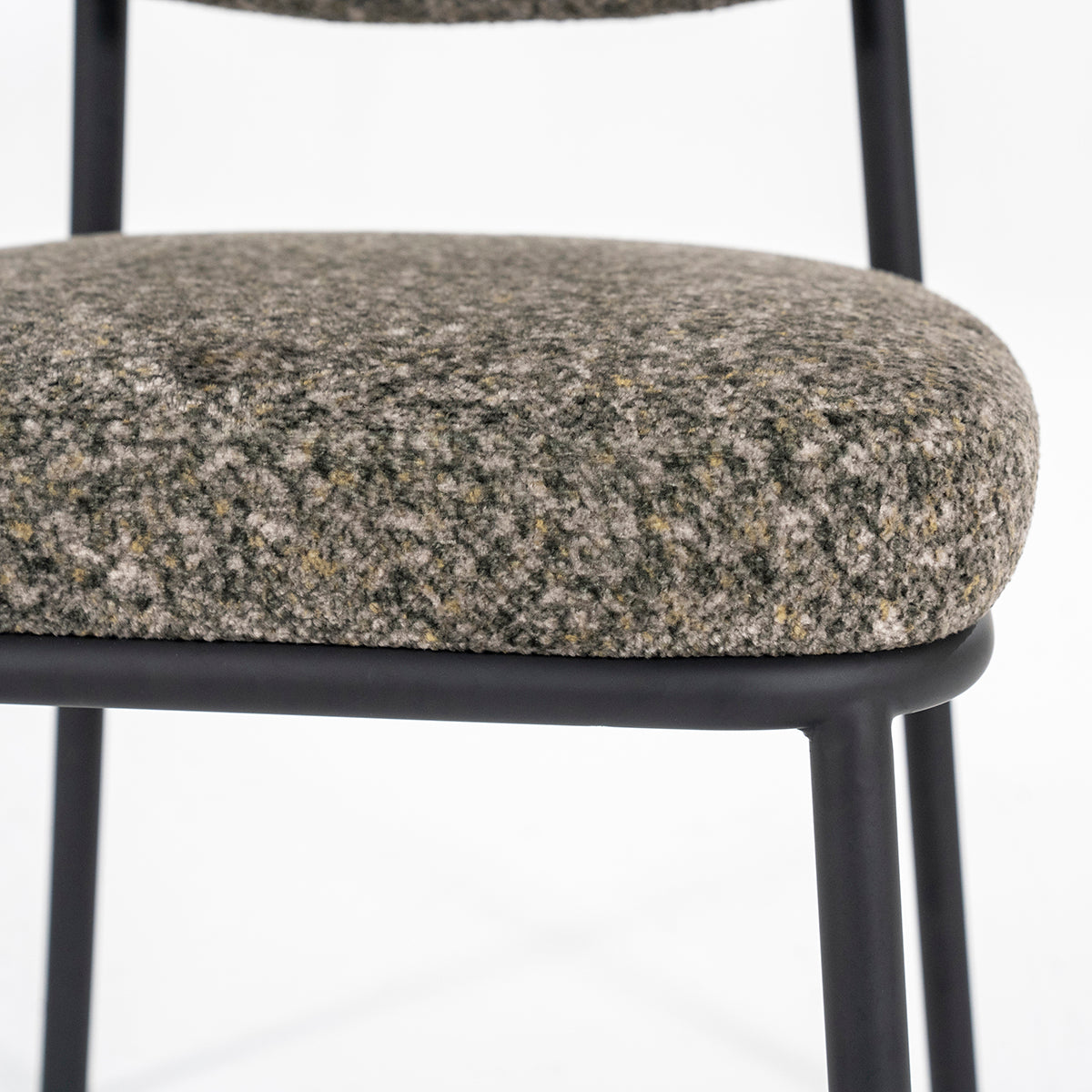 Jari Chair