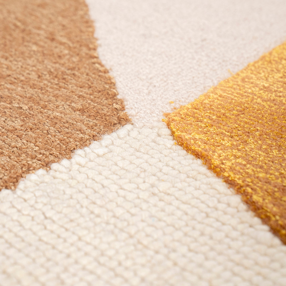 Kazi Carpet - WOO .Design