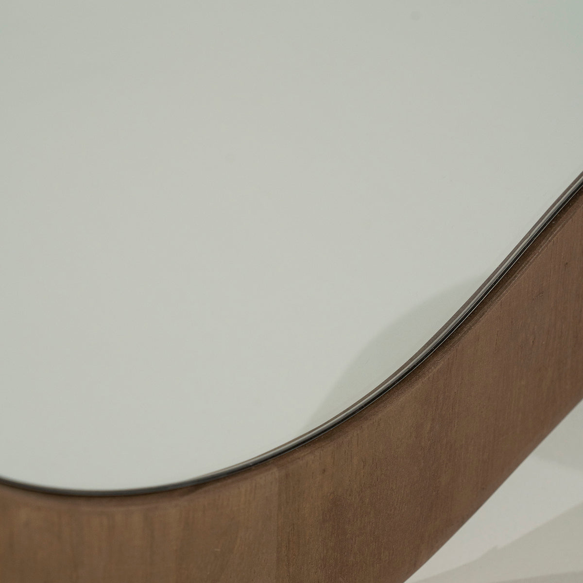 Laban Organic Mirror