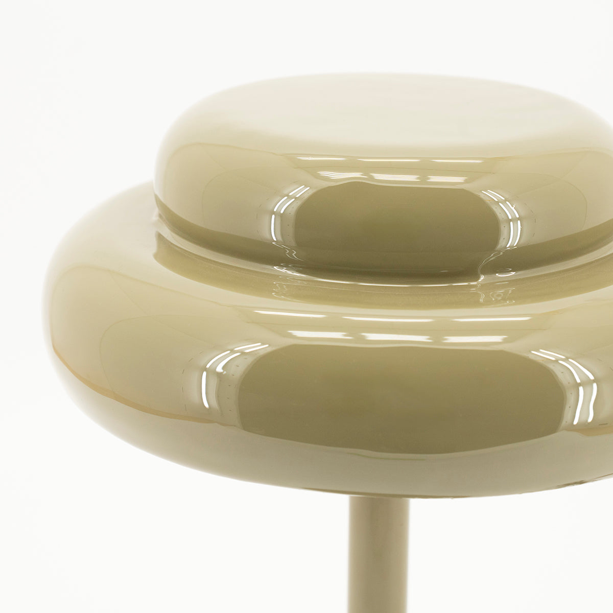 Pomm Table Lamp