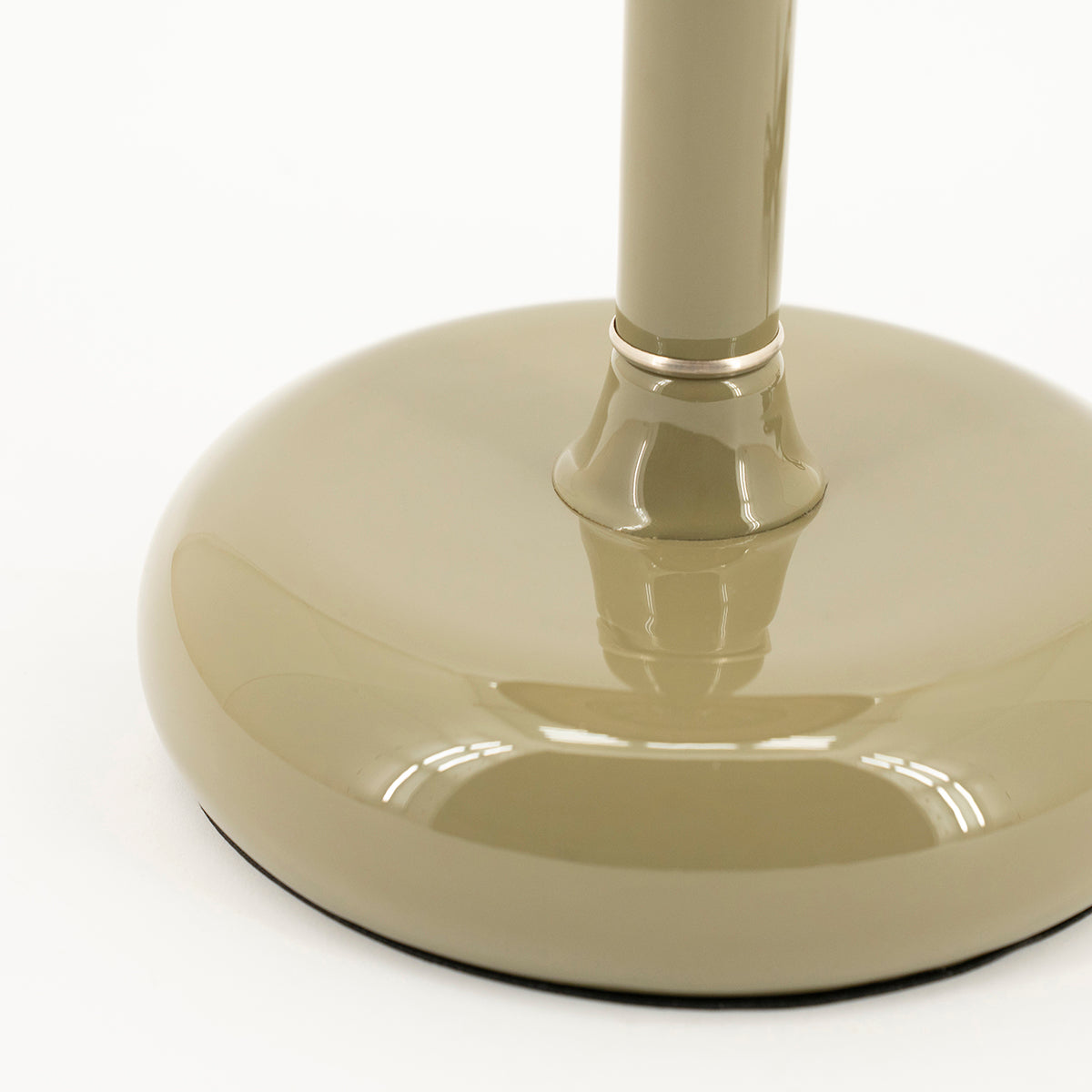 Pomm Table Lamp