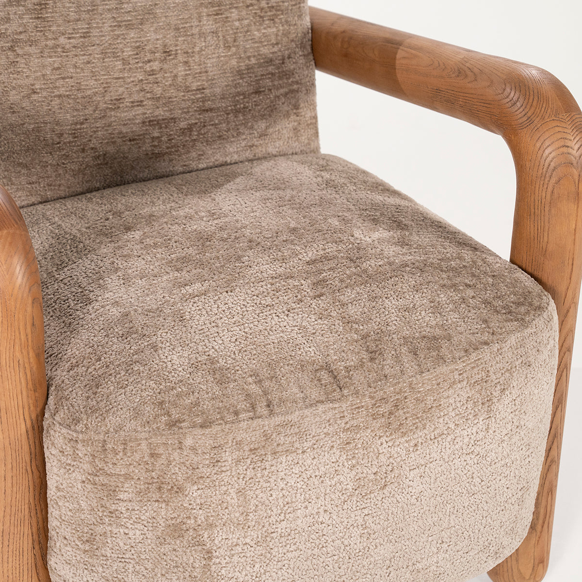 Retrova Armchair