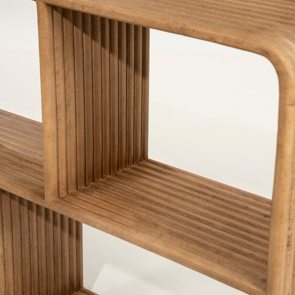 Rigato Mango Wood Dresser