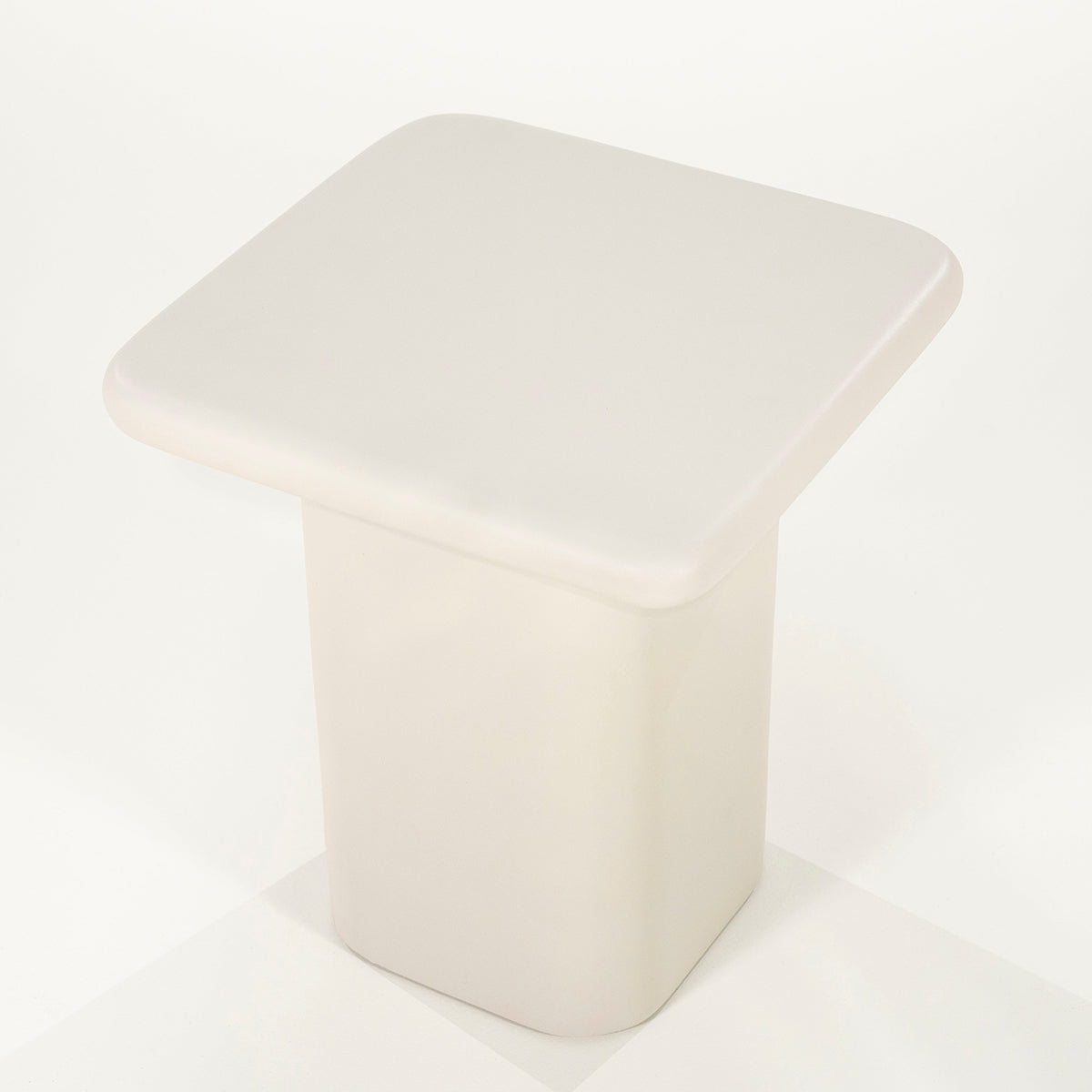 Siminto Side Table