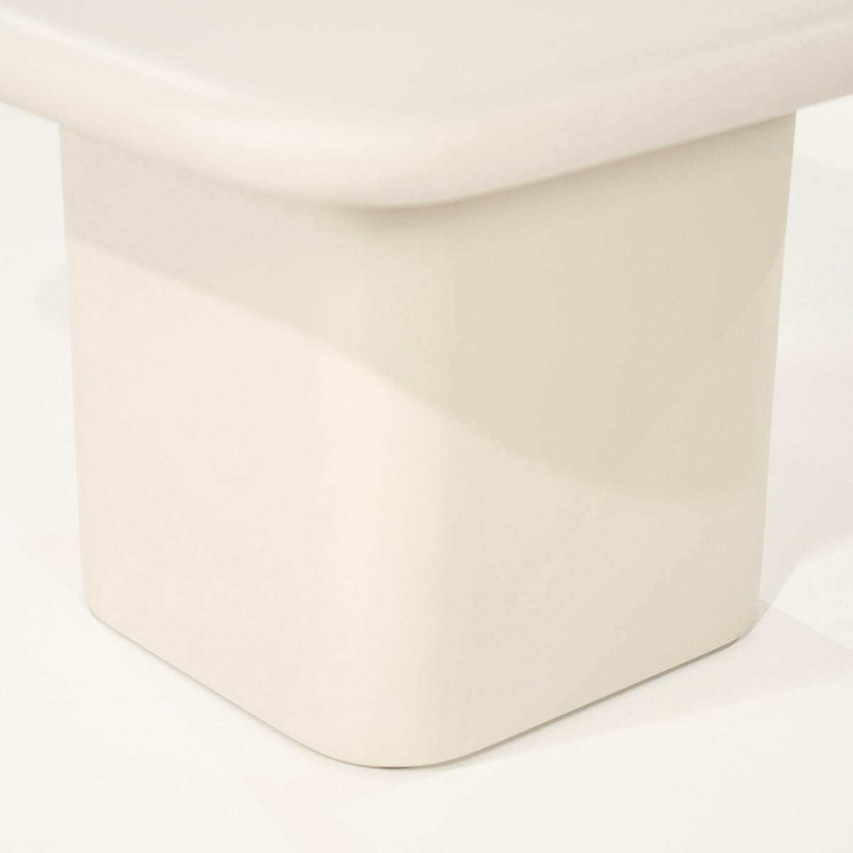 Siminto Side Table