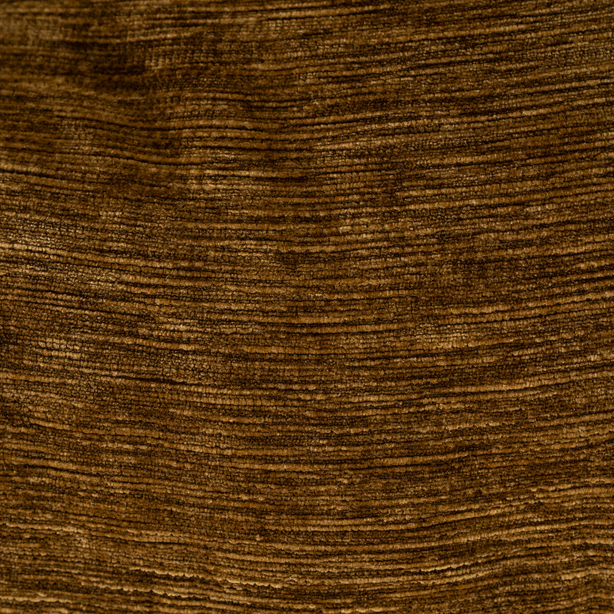 Tromba Swivel Lounge Chair