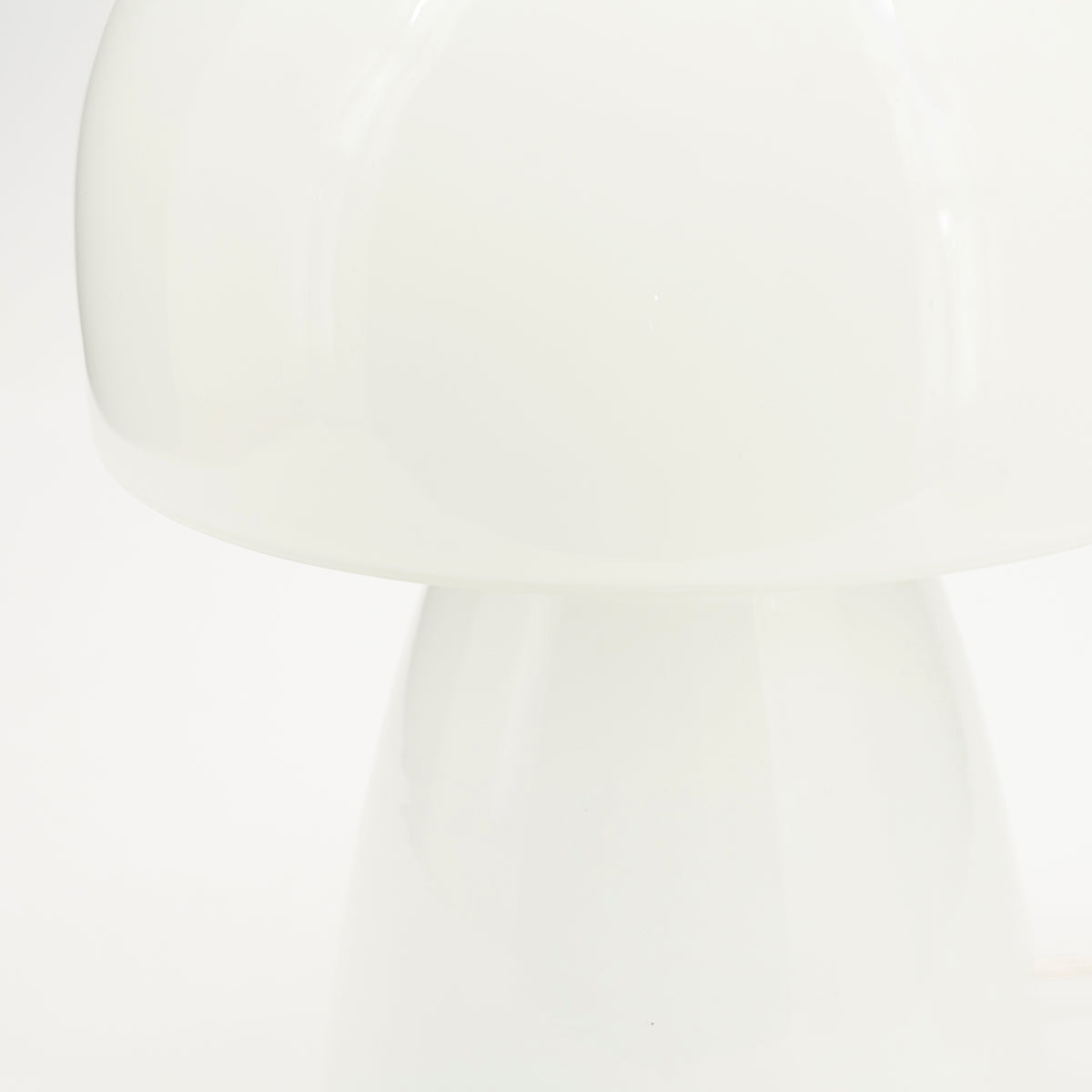 Tubi Table Lamp