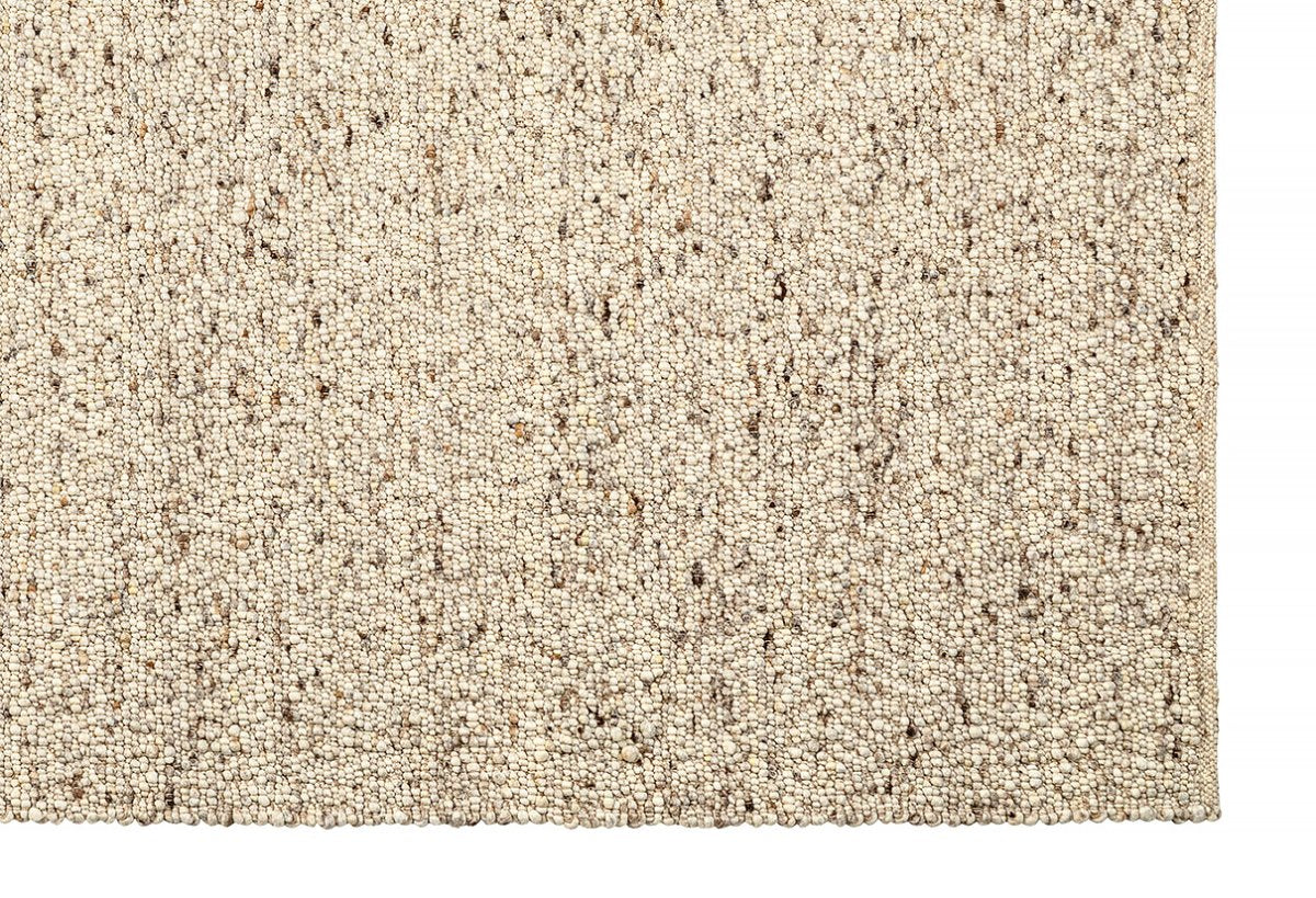 Stones Carpet