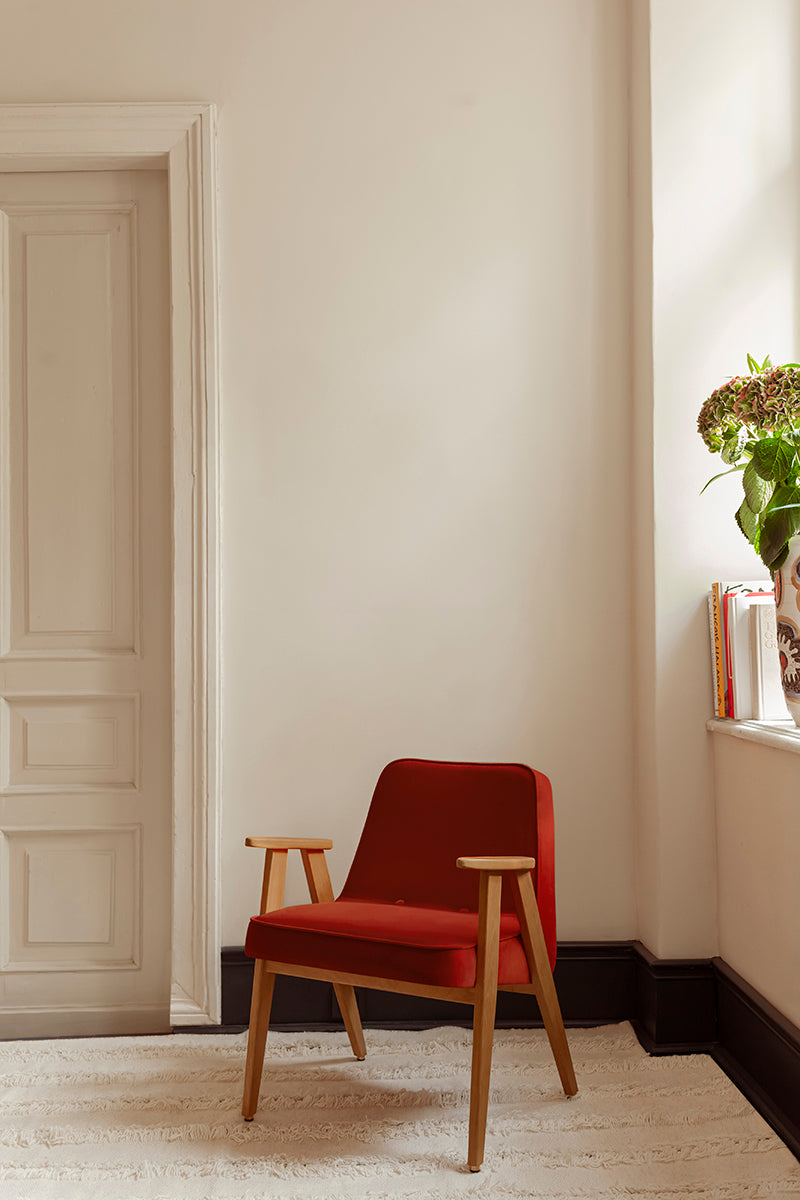 366 Mid-Century Design Armchair - WOO .Design