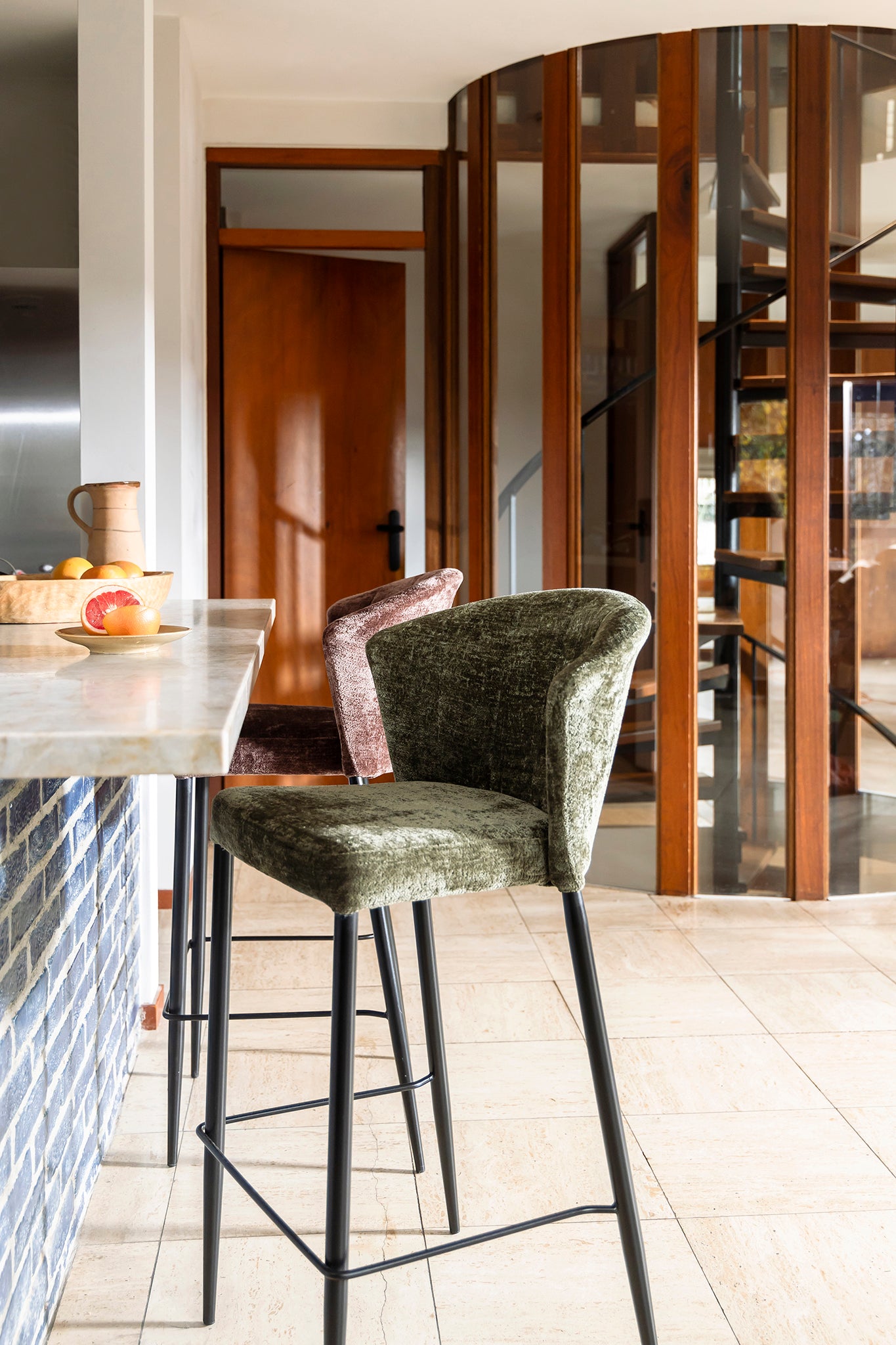 Georgia Bar Chair