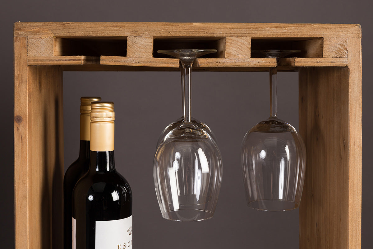 Claude Cabinet