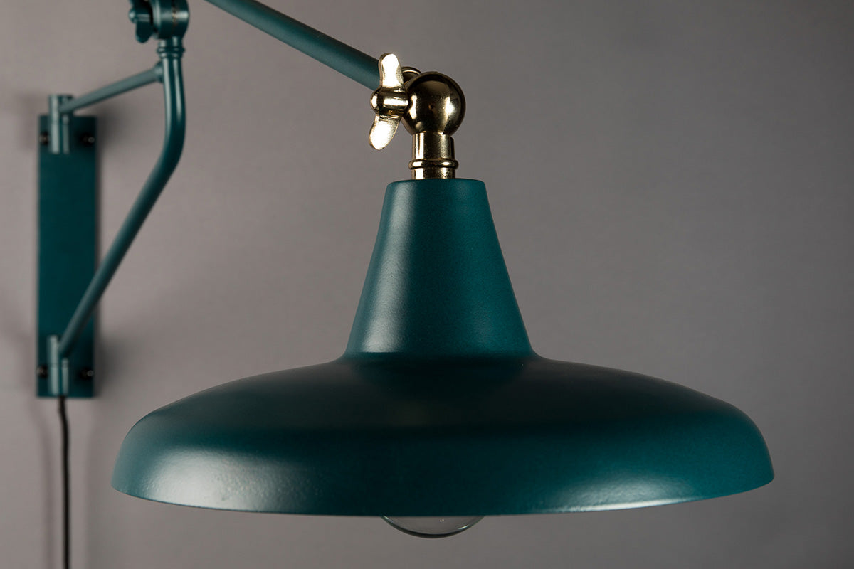 Hector Wall Lamp