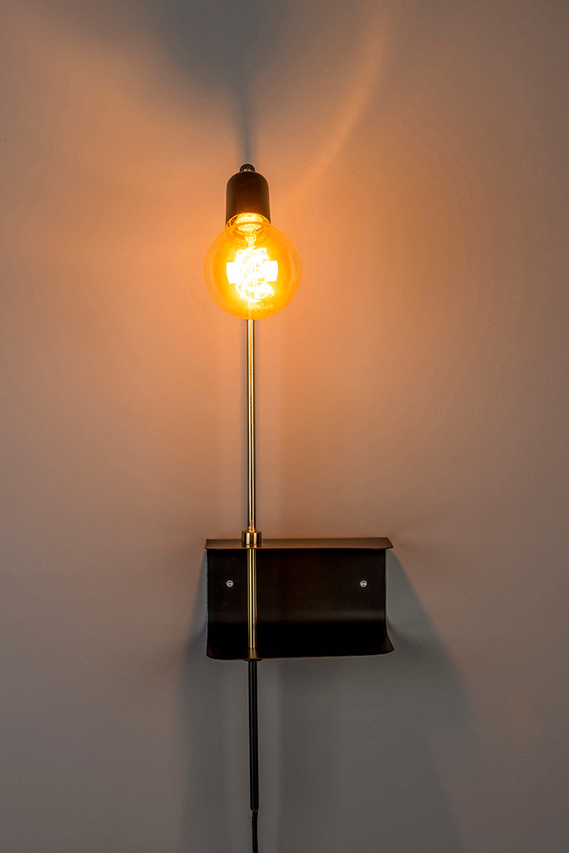 Shaw Wall Lamp