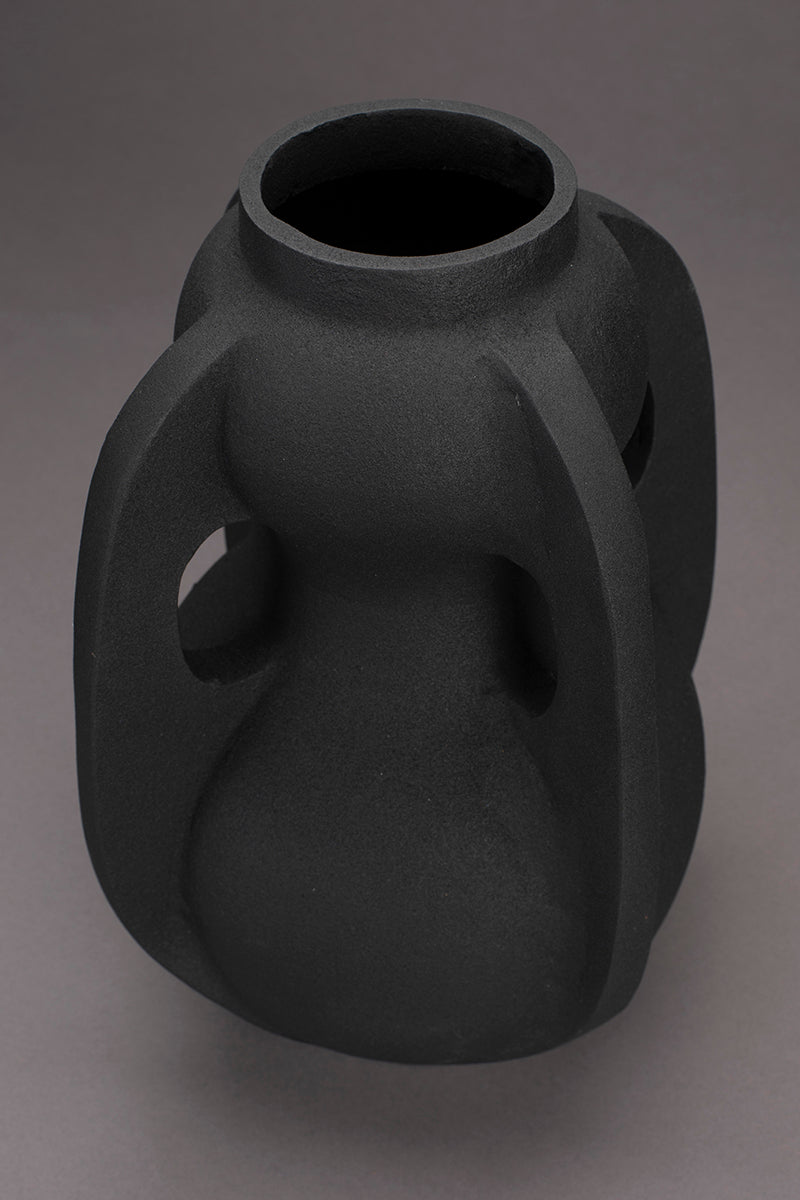 Thiago Black High Vase - WOO .Design
