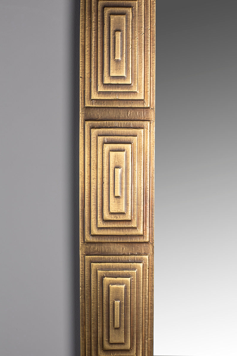 Volan Mirror
