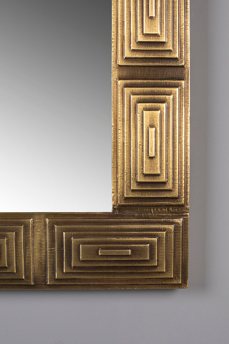 Volan Mirror