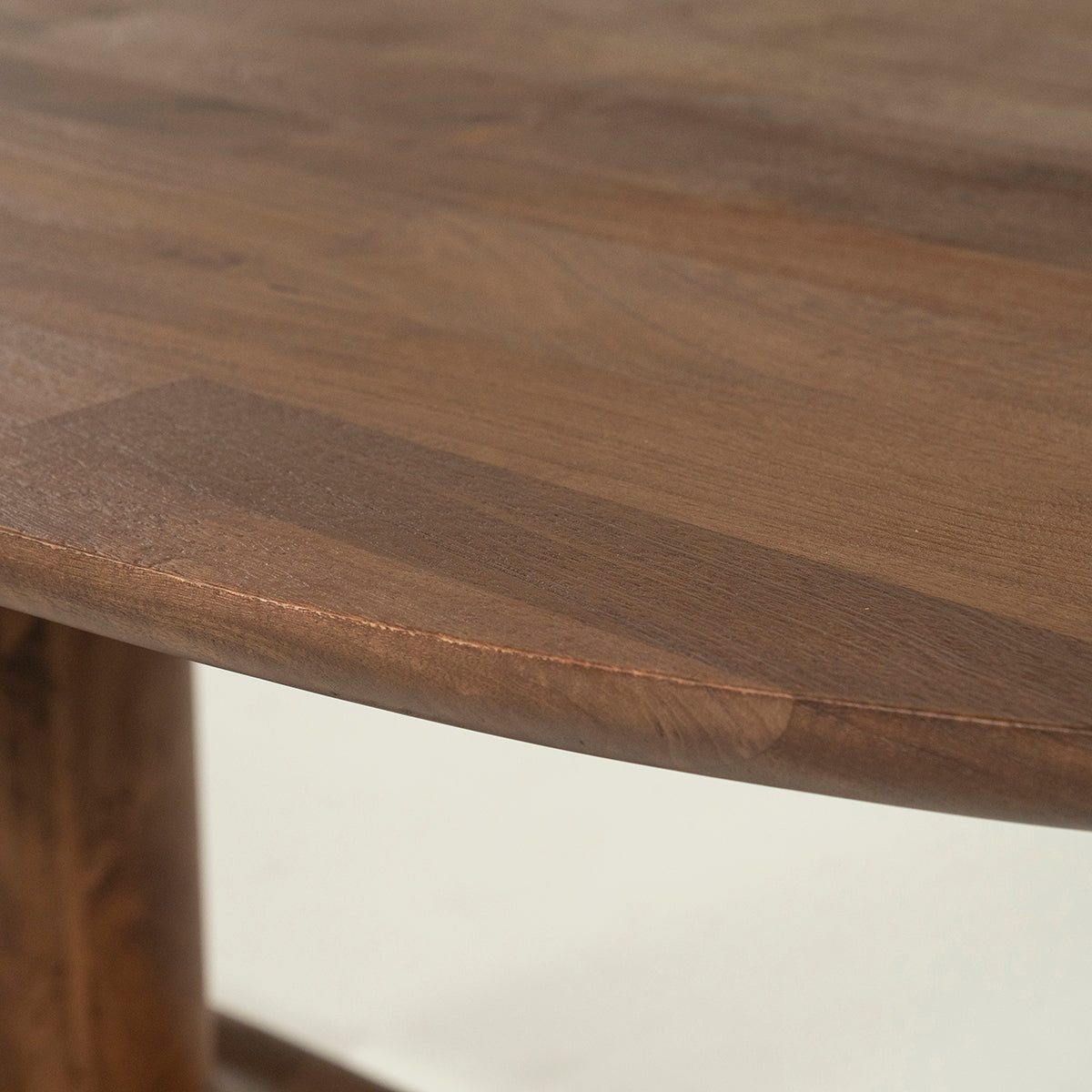 Coco Mango Wood Oval Dining Table