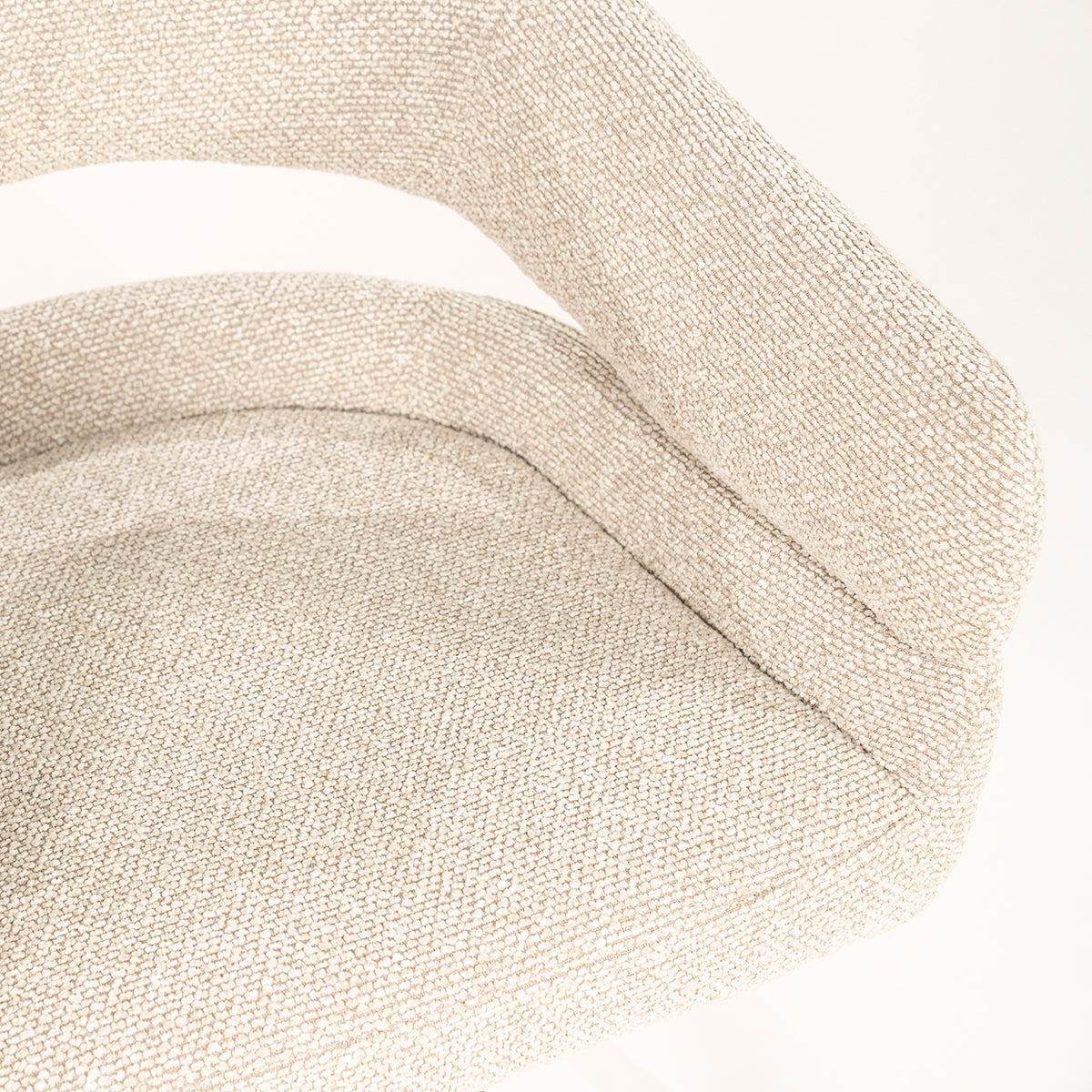 Hailey Eira Chair