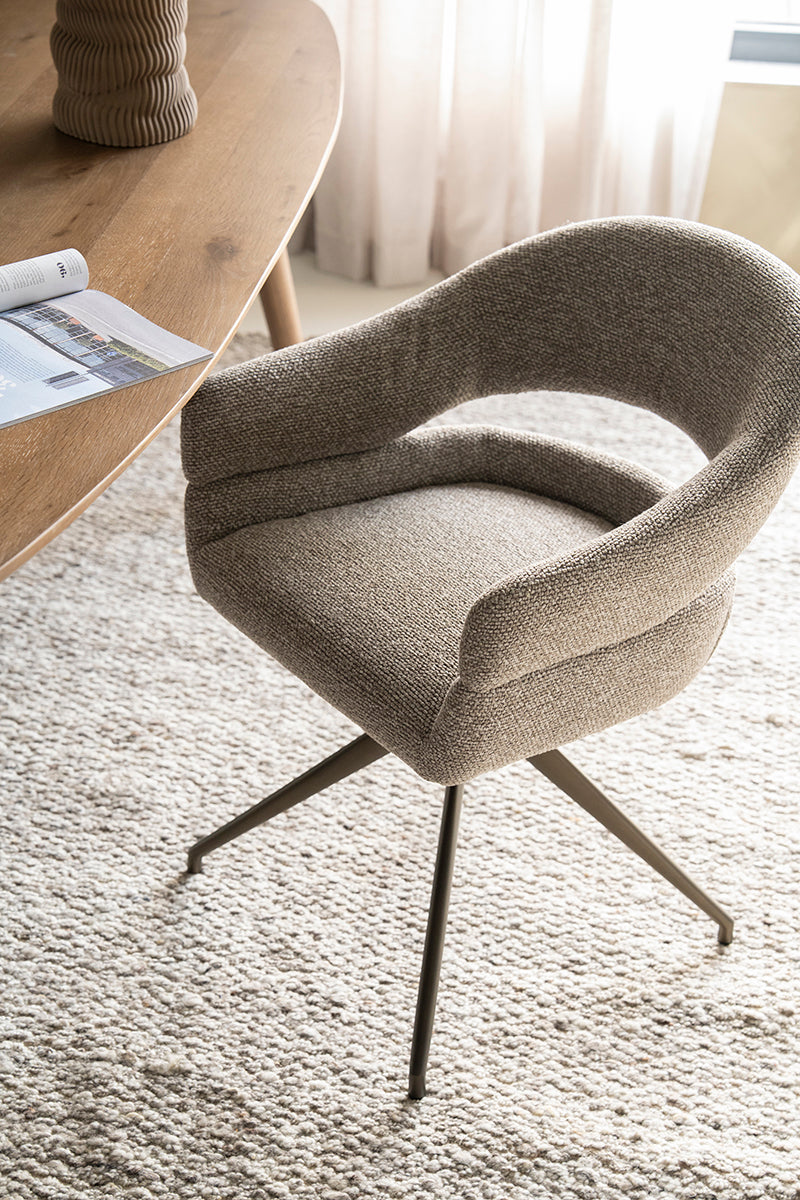 Hailey Eira Chair