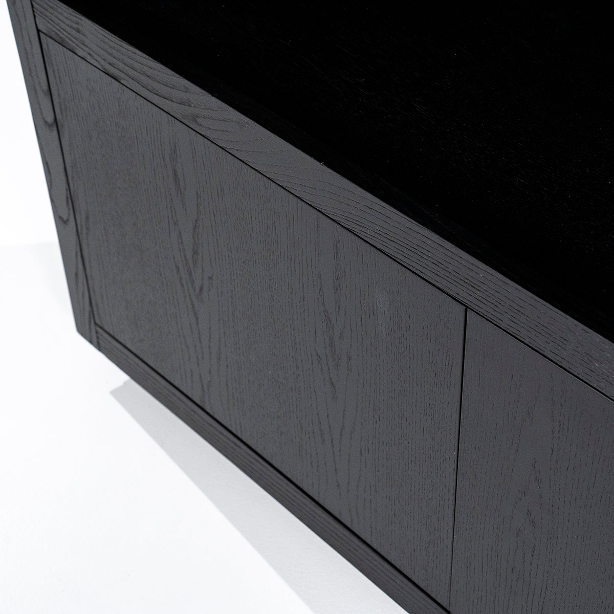 Helsinki 4 Doors Cabinet