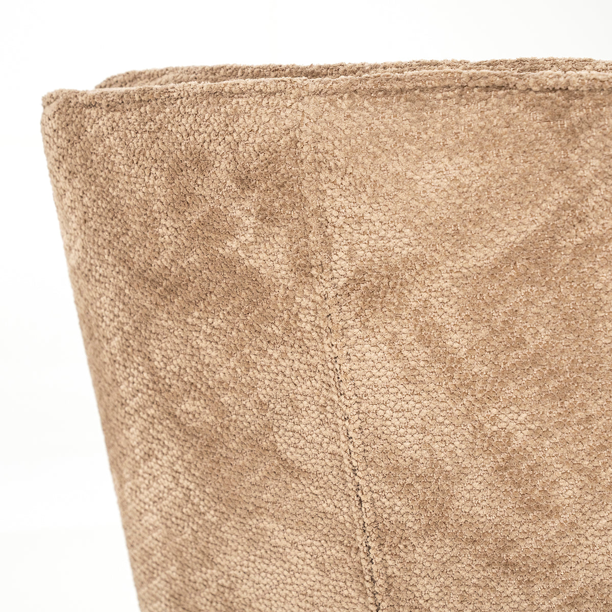 Hugo Lyric Chair