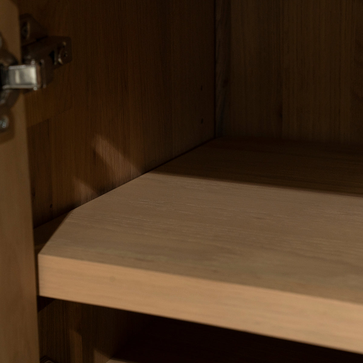 Jake Oak Wood 4 Doors TV Cabinet