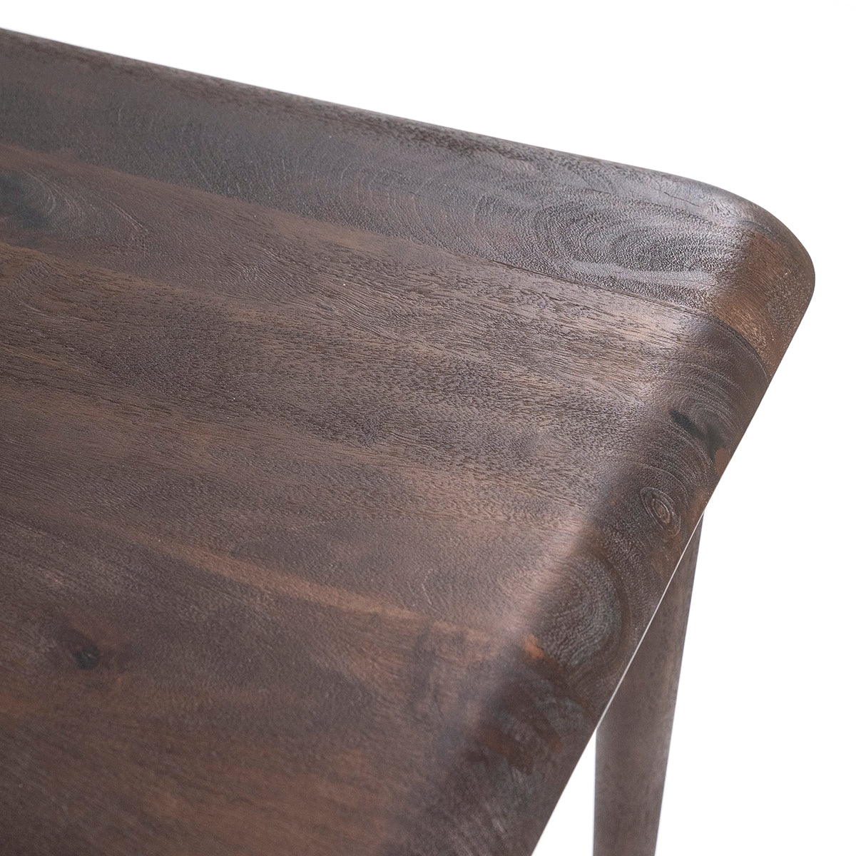 Jiska Dining Table