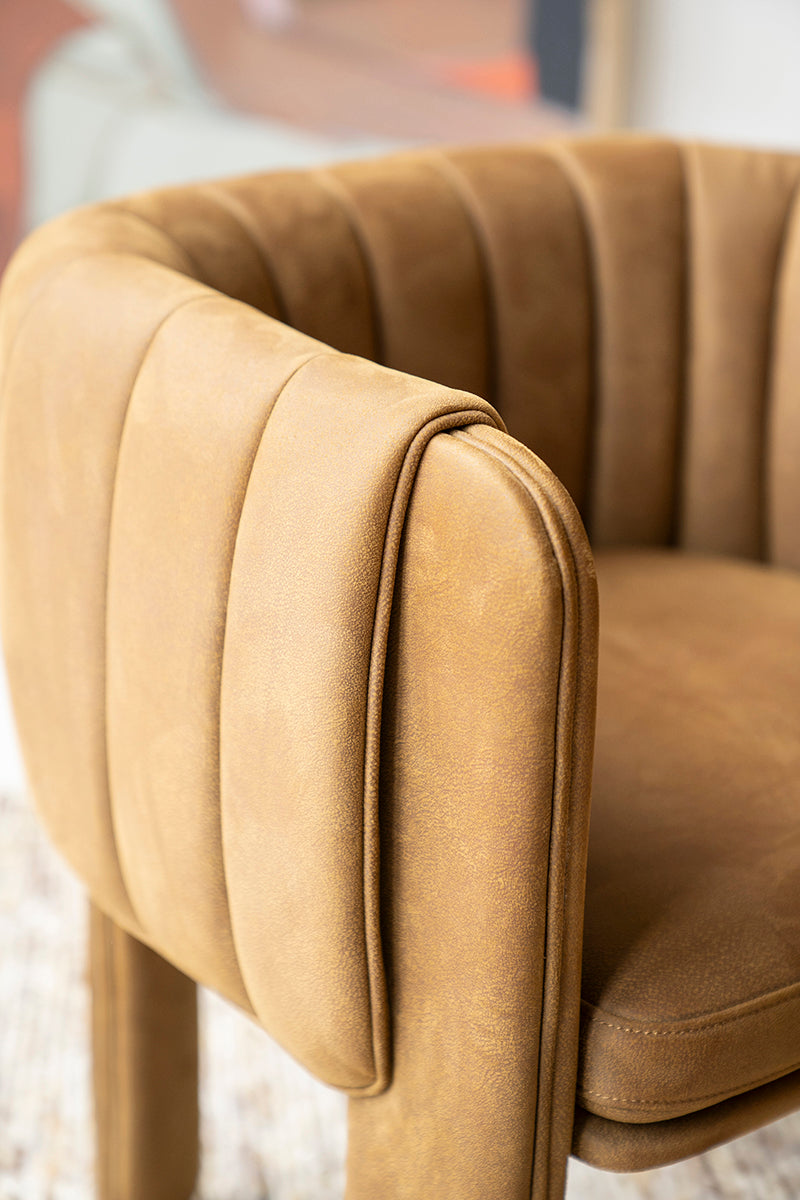 Liselore Cognac Beta Chair