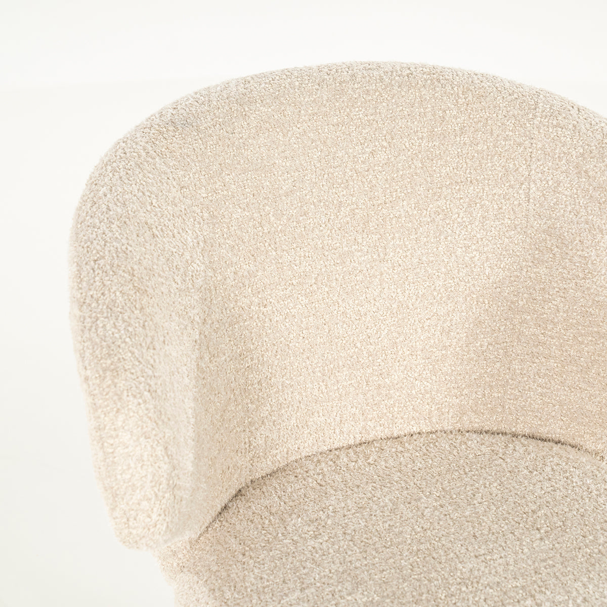 Mateo Niata Chair