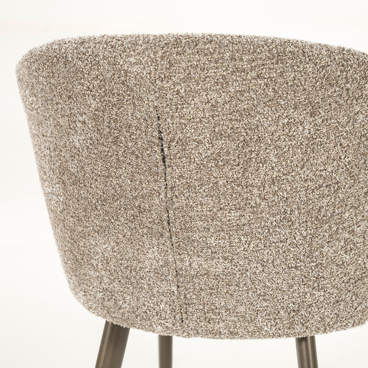 Mateo Niata Chair