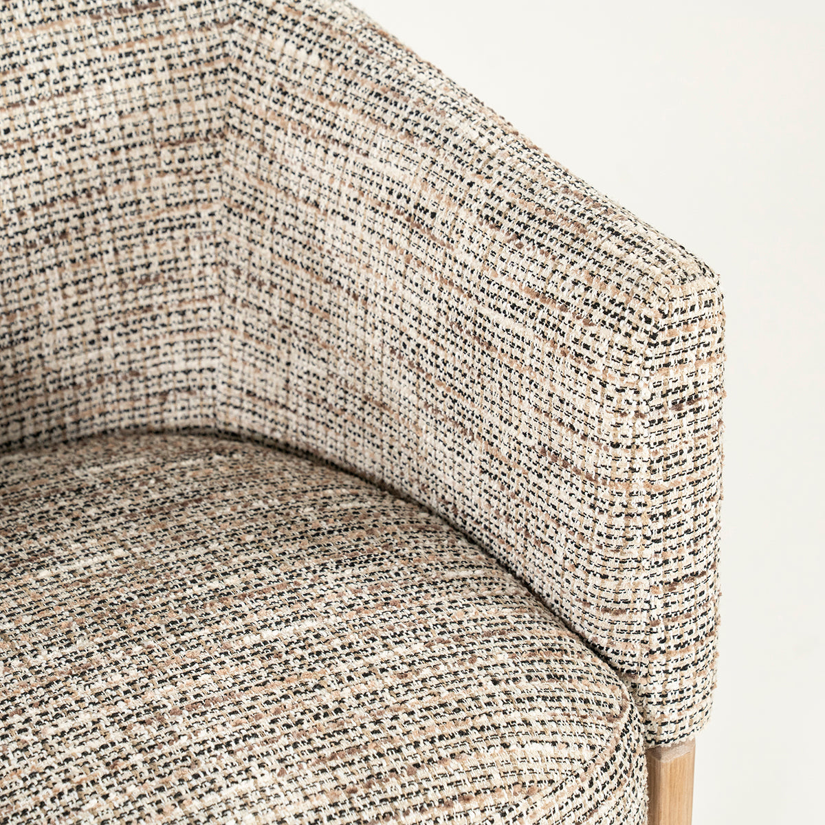 Micha Nori Chair