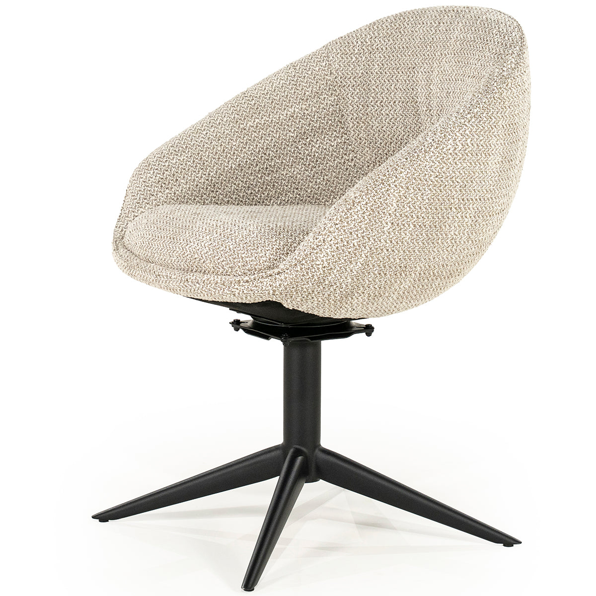 Nol Tova Chair