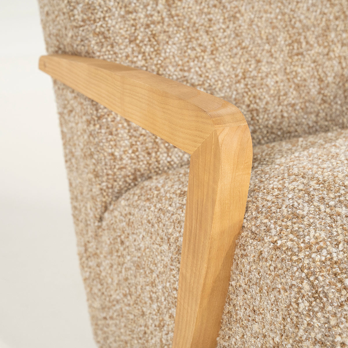 Olek Bay Armchair