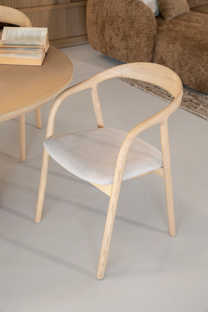 Rayven Chair